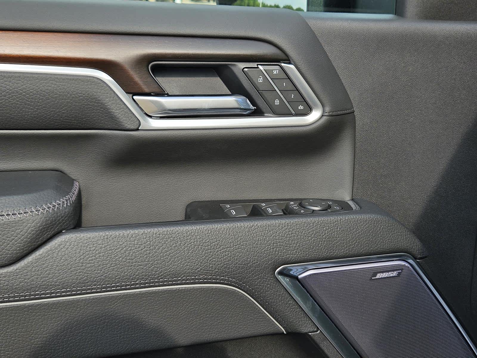 2025 Gmc Sierra 2500 HD Denali photo 10