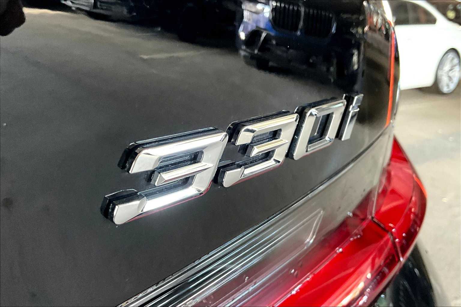 2023 Bmw 330i photo 9