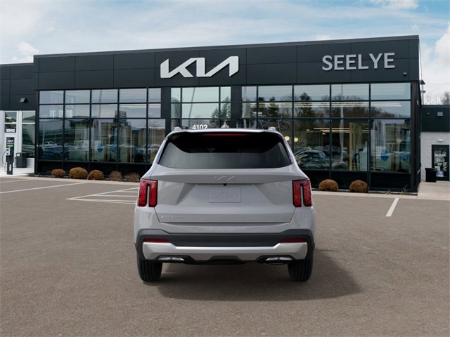 2025 Kia Sorento S photo 3