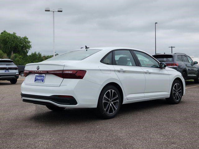 2025 Volkswagen Jetta Sport photo 3
