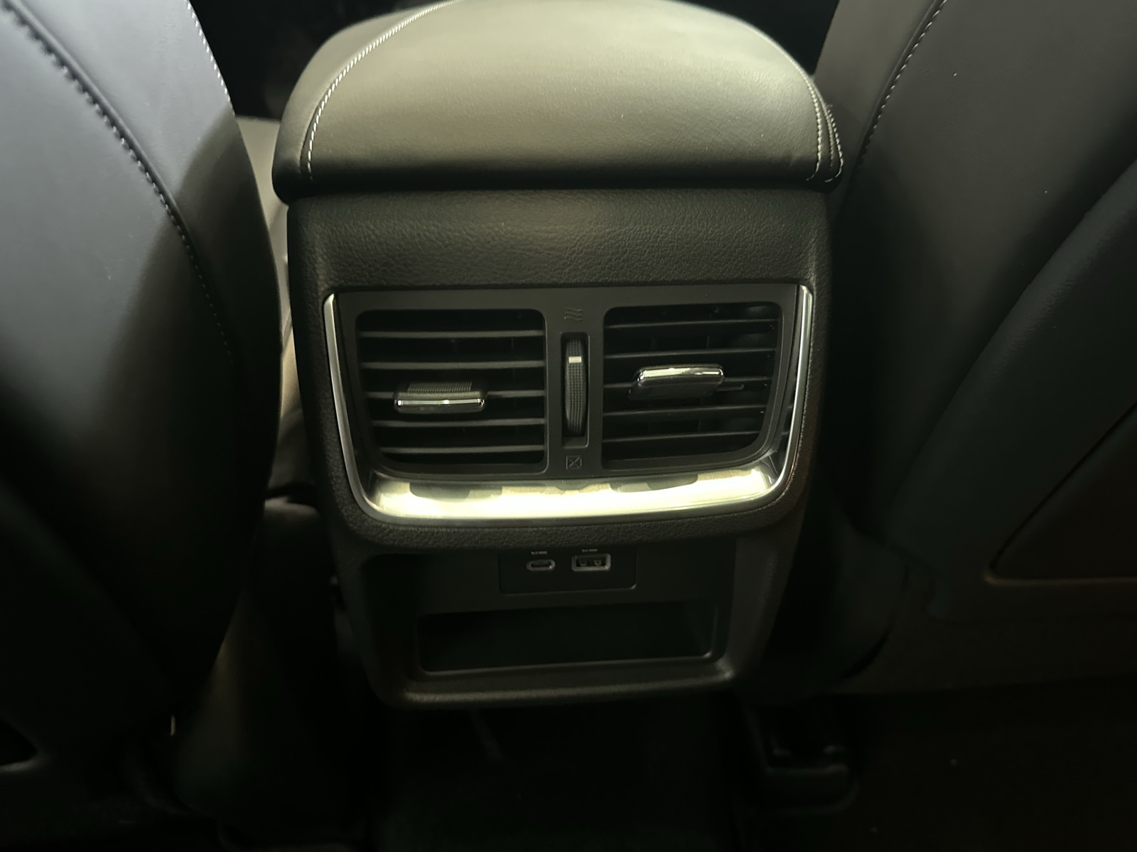 2025 Infiniti QX50 Luxe AWD photo 29