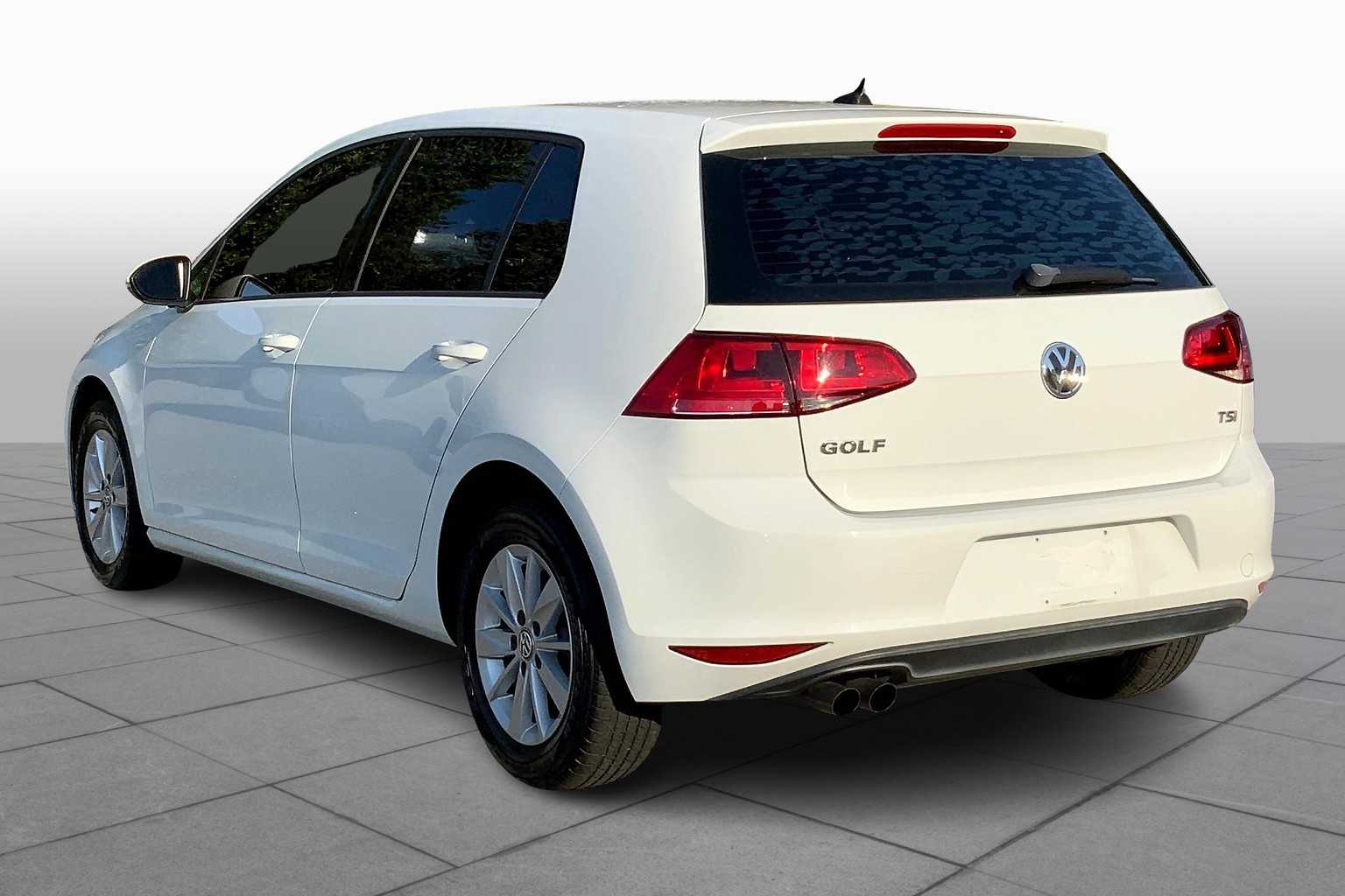 2017 Volkswagen Golf S photo 10