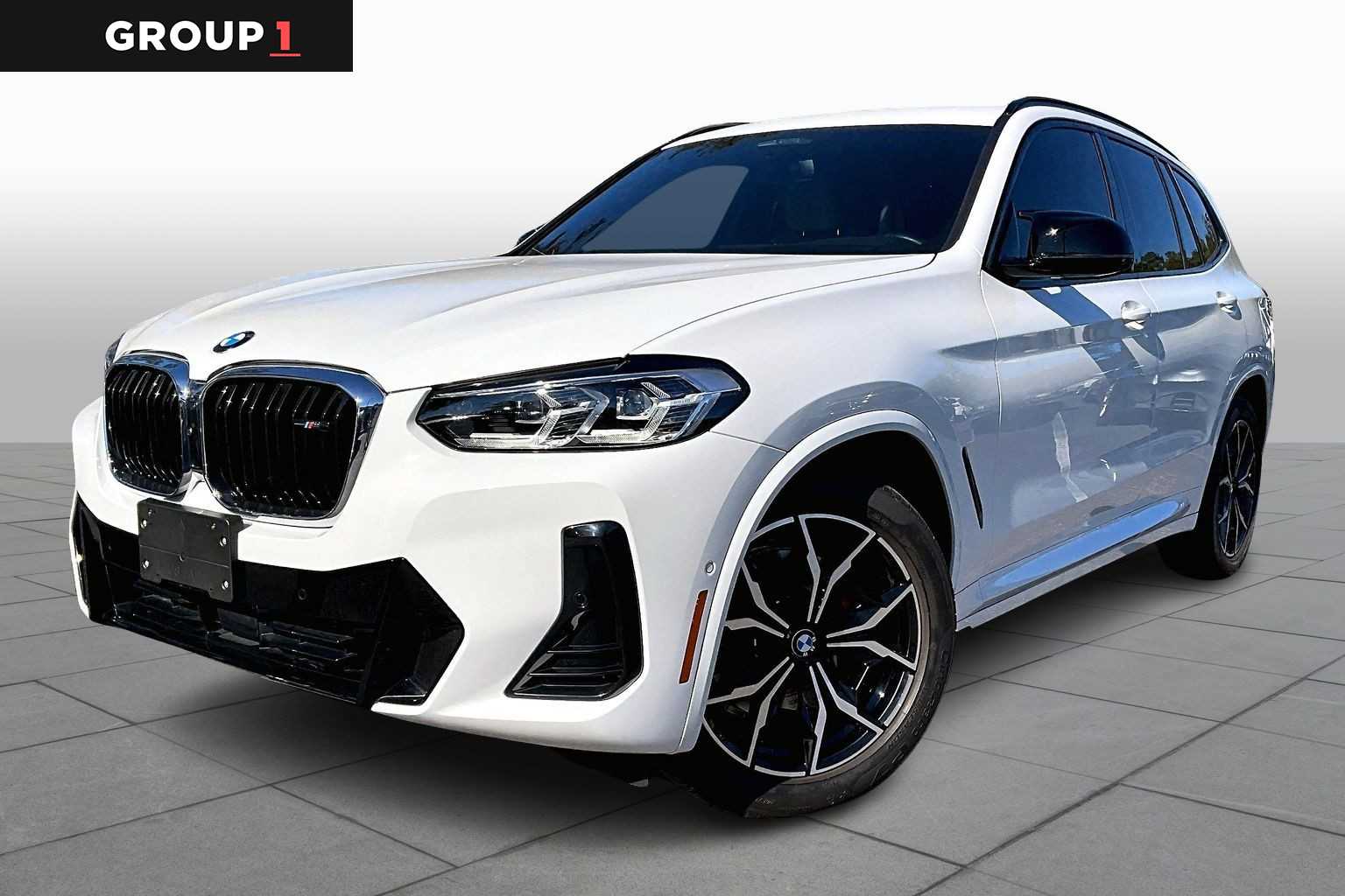 2022 BMW X3 40i's photo