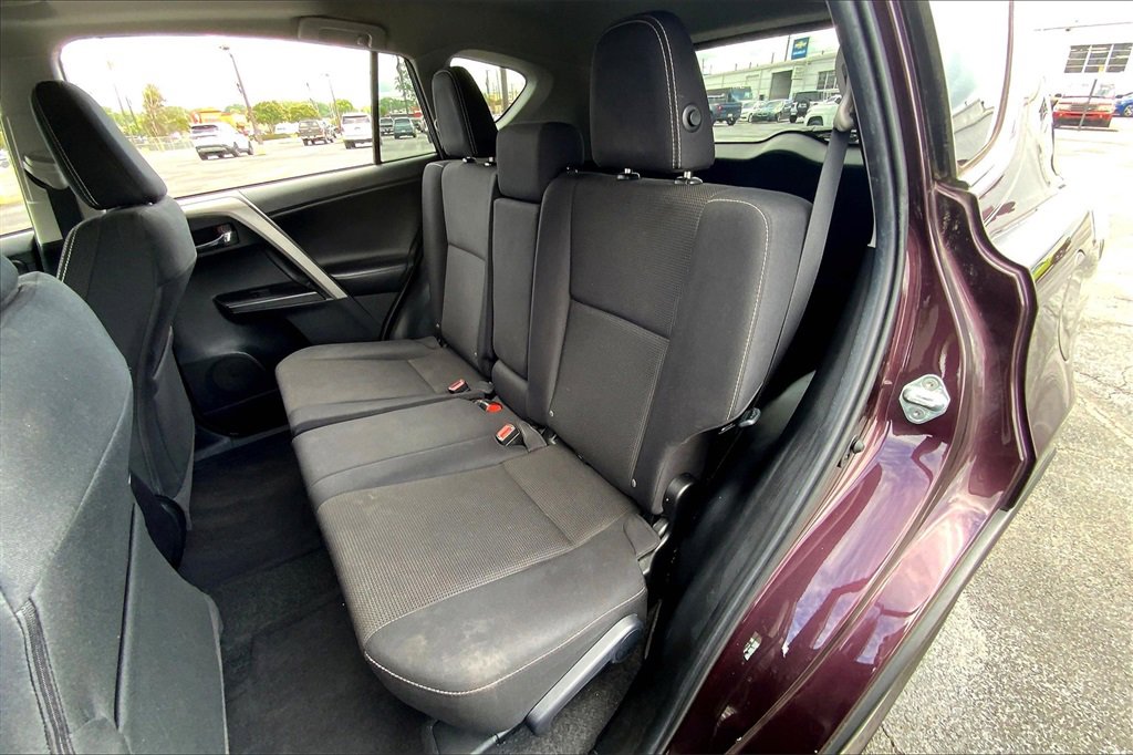 2018 Toyota RAV4 XLE photo 25