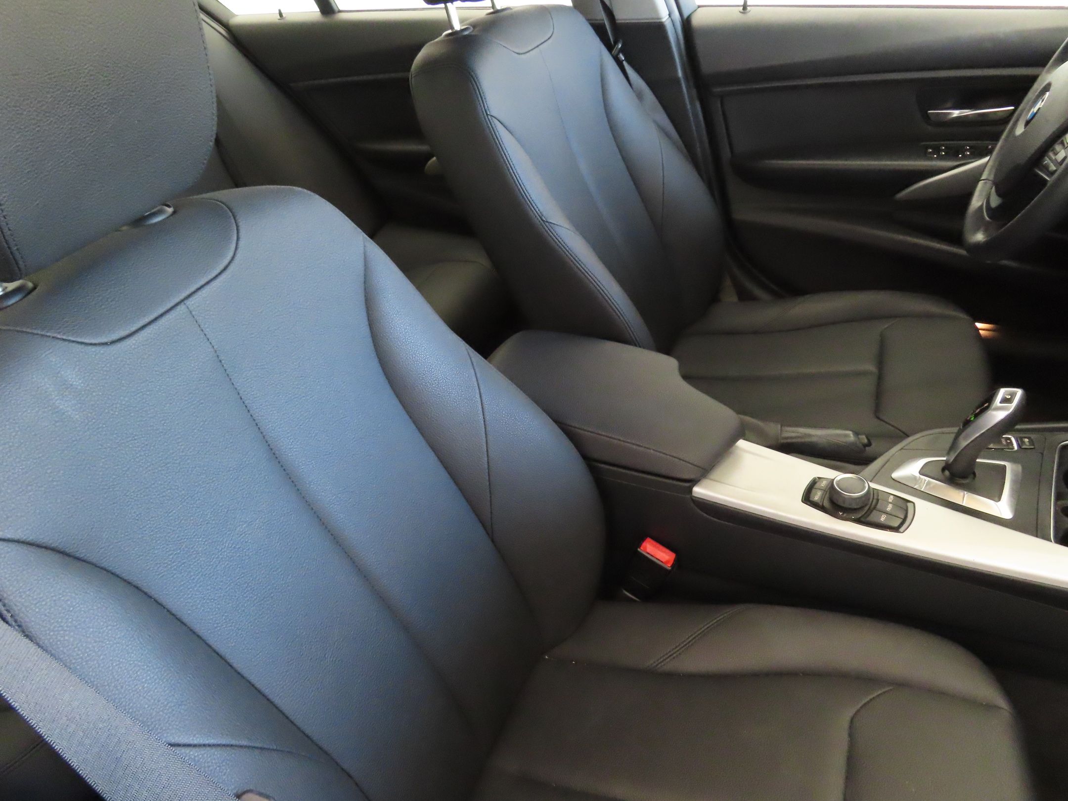 2018 Bmw 320i Sedan photo 24
