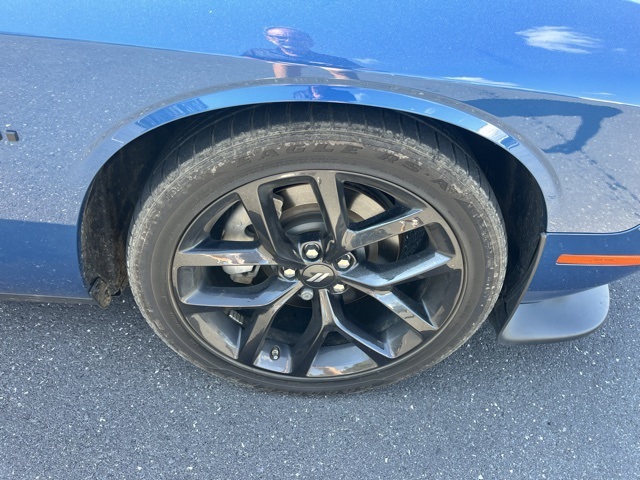 2022 Dodge Challenger R/T photo 9