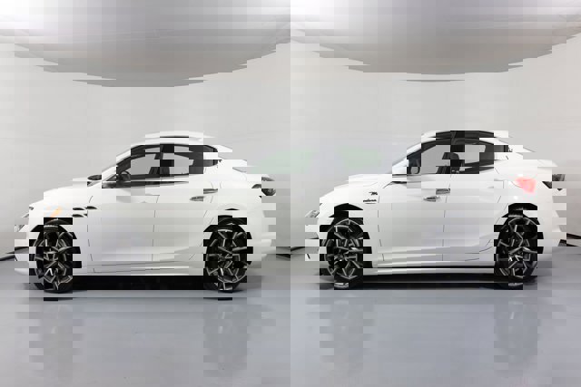 2023 Maserati Ghibli Modena photo 3