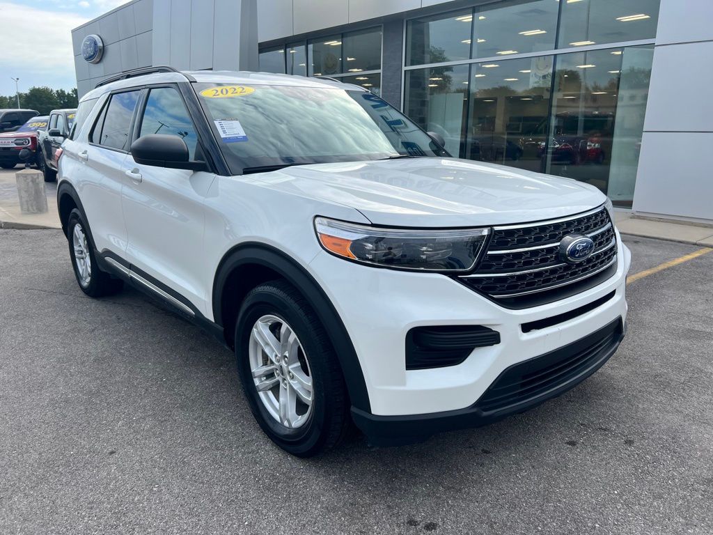 2022 Ford Explorer XLT photo 42