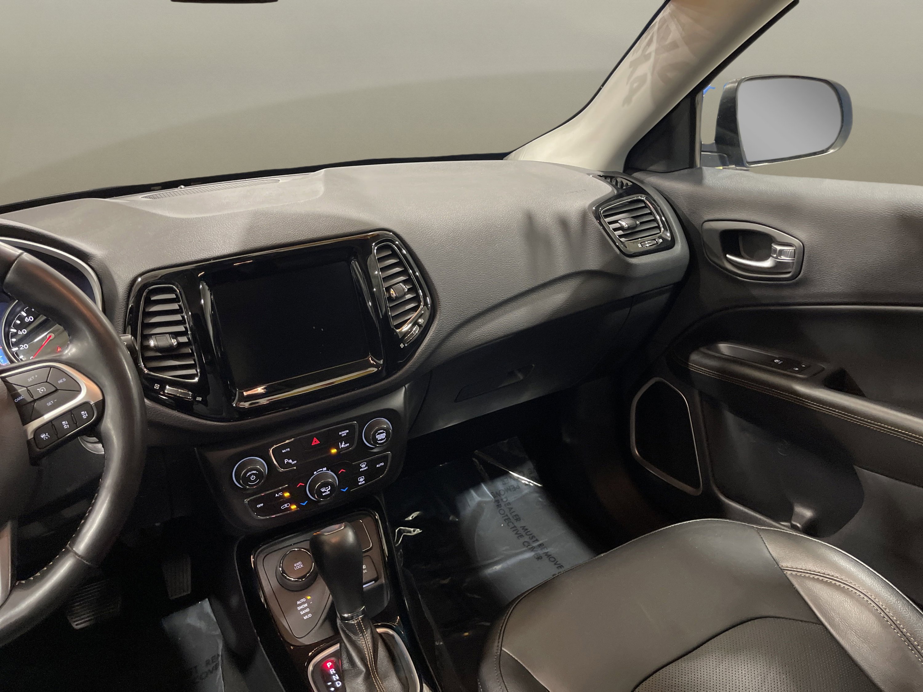 2021 Jeep Compass Limited photo 24