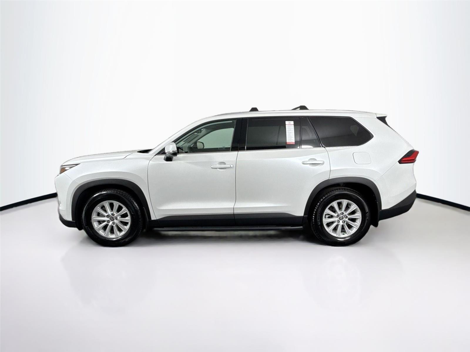 2024 Toyota Grand Highlander XLE photo 9