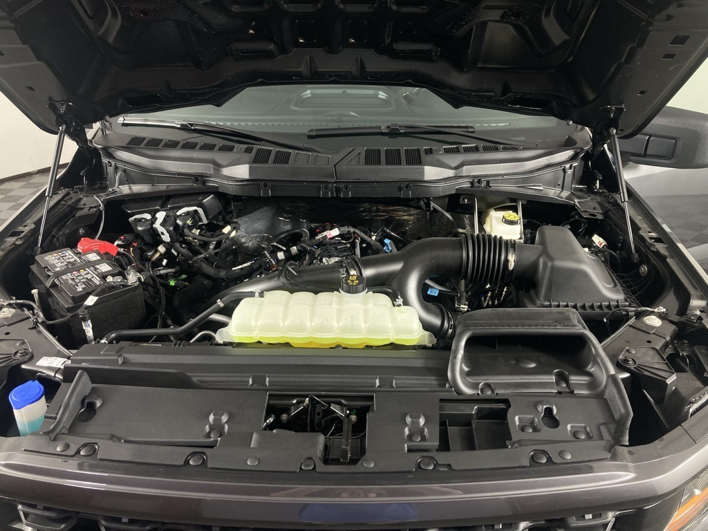 2025 Ford F-150 STX photo 7