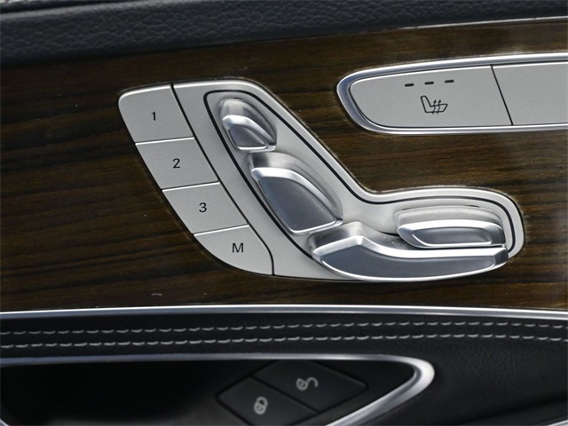 2015 Mercedes Benz C 300 4MATIC photo 17