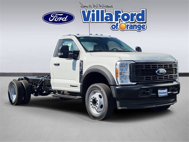 2026 Ford F-550 Super Duty Chassis Cab XL's photo