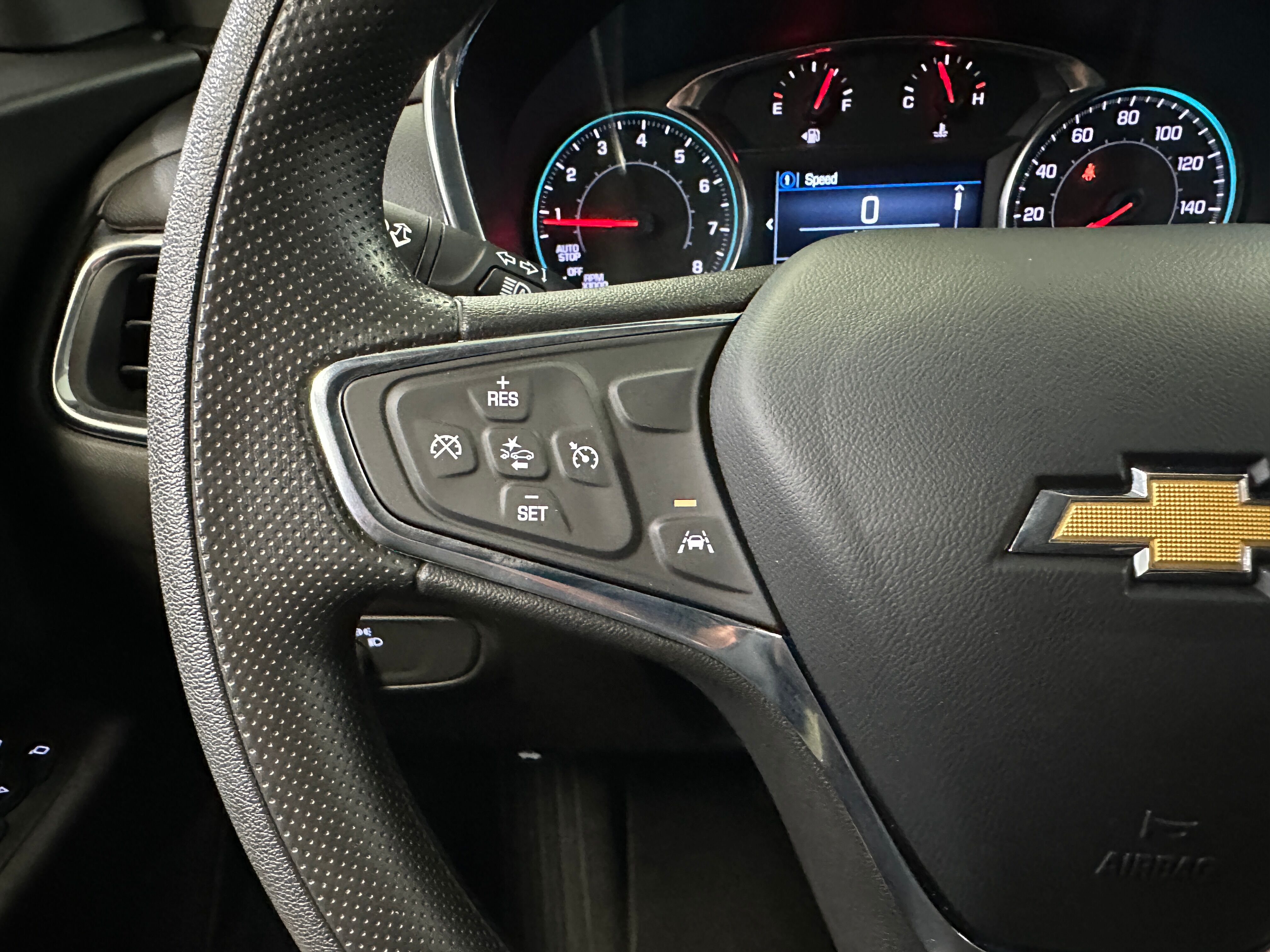 2023 Chevrolet Equinox LT photo 4