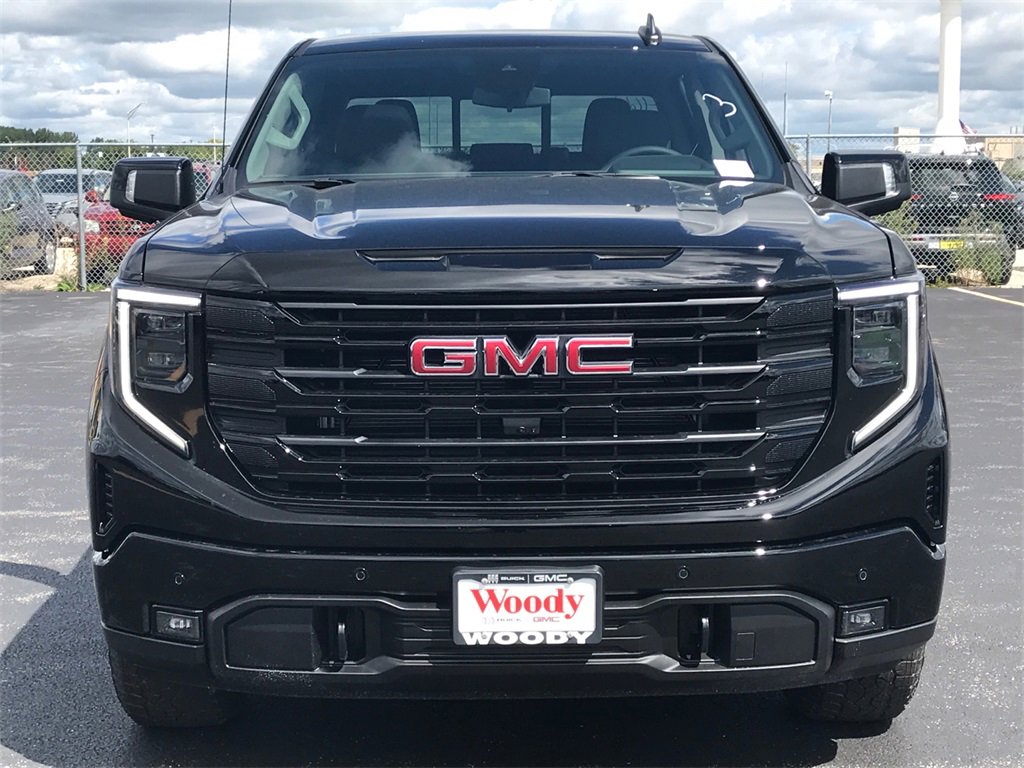 2026 GMC SIERRA - Image 2