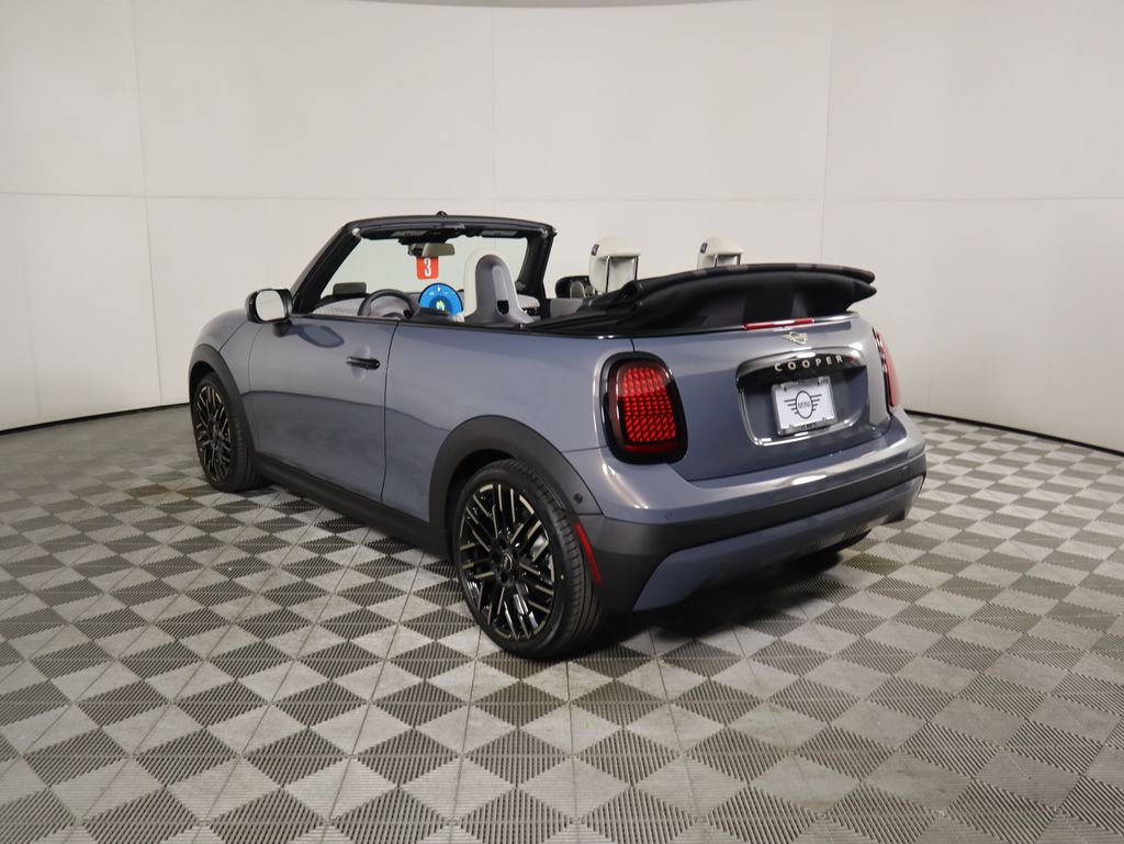 2026 Mini Cooper Convertible Iconic photo 7