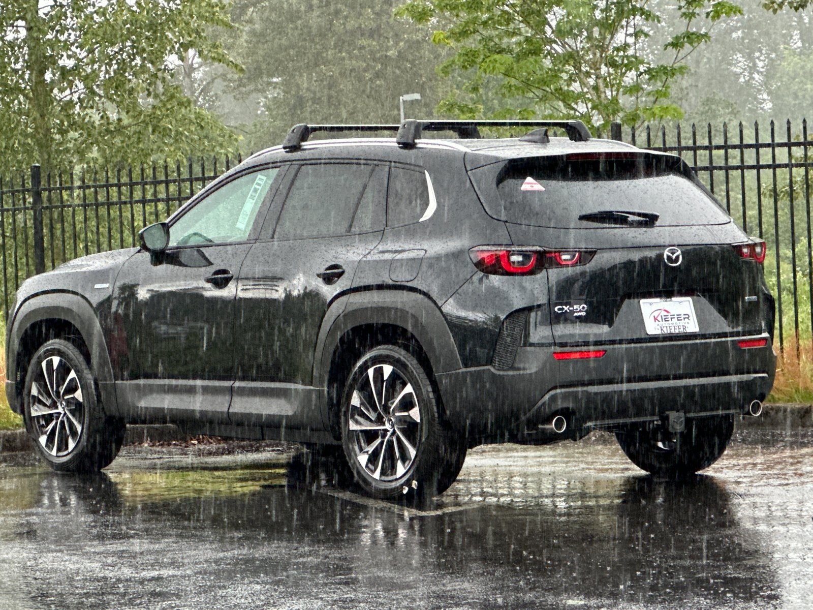 2025 Mazda CX-50 Premium Plus photo 4