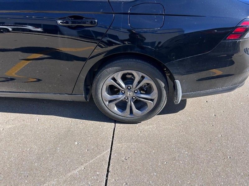 2024 Honda Accord 1.5T EX photo 4