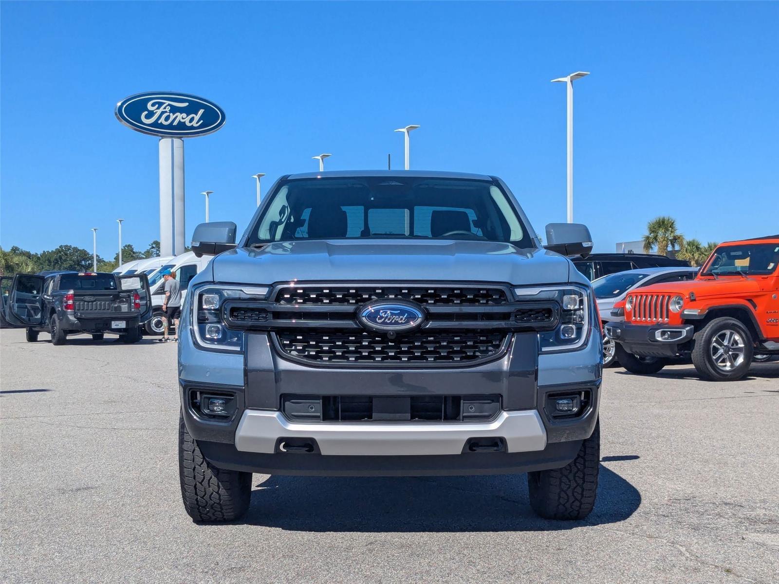 2025 Ford Ranger Lariat photo 2