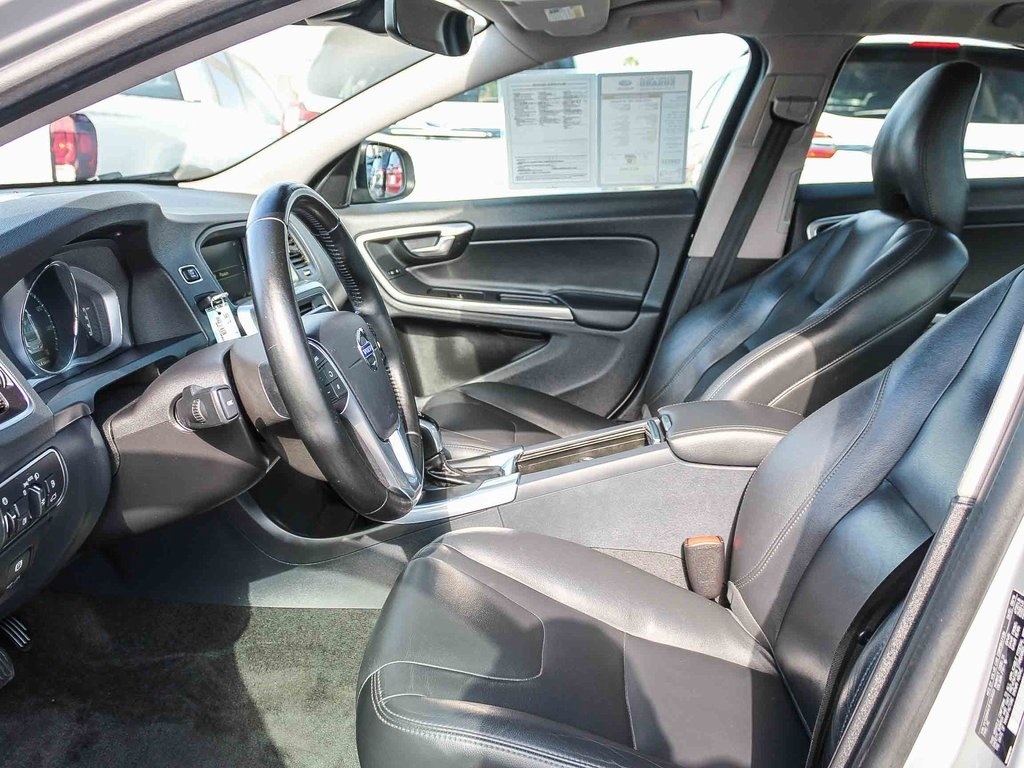 2015 Volvo S60 T5 Premier photo 17