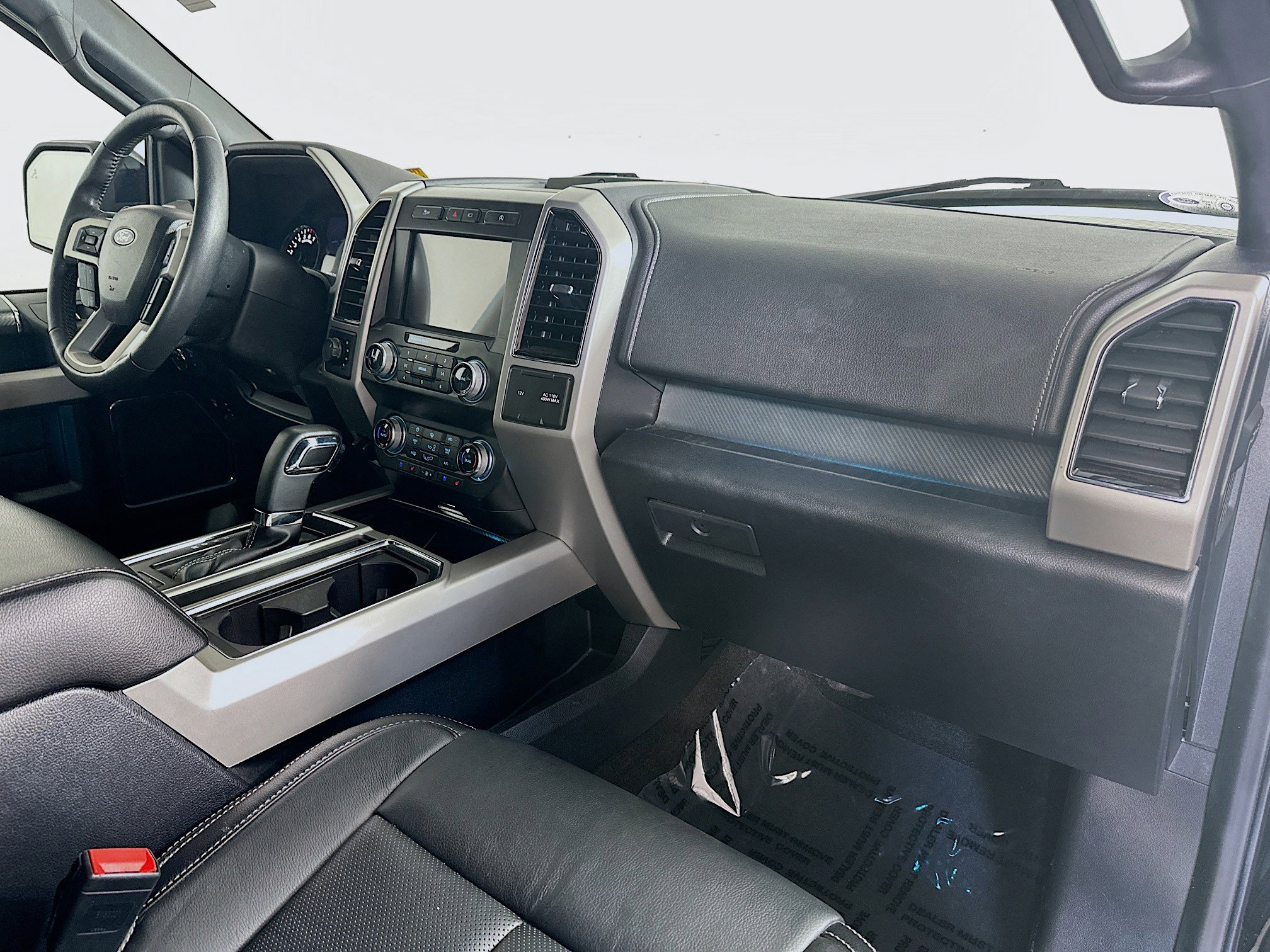 2020 Ford F-150 Lariat photo 24