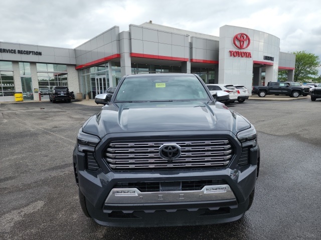 2025 Toyota Tacoma Limited photo 3