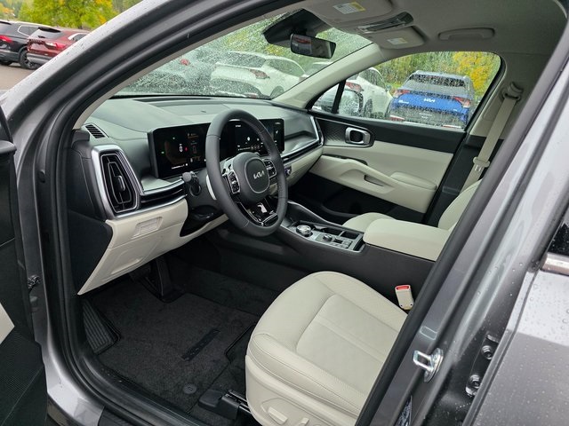 2025 Kia Sorento Plug-In Hybrid EX photo 11