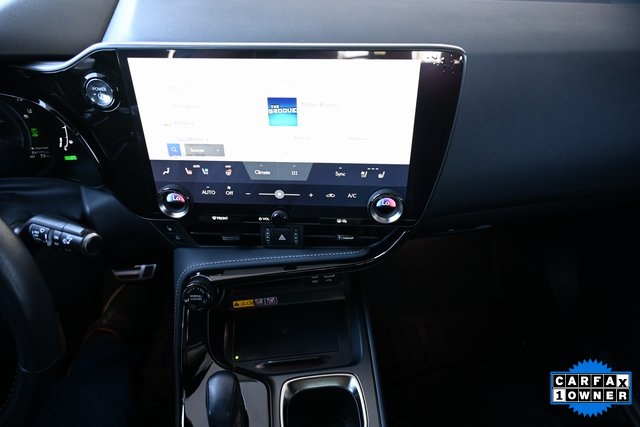2025 Lexus NX 450h+ F SPORT photo 15