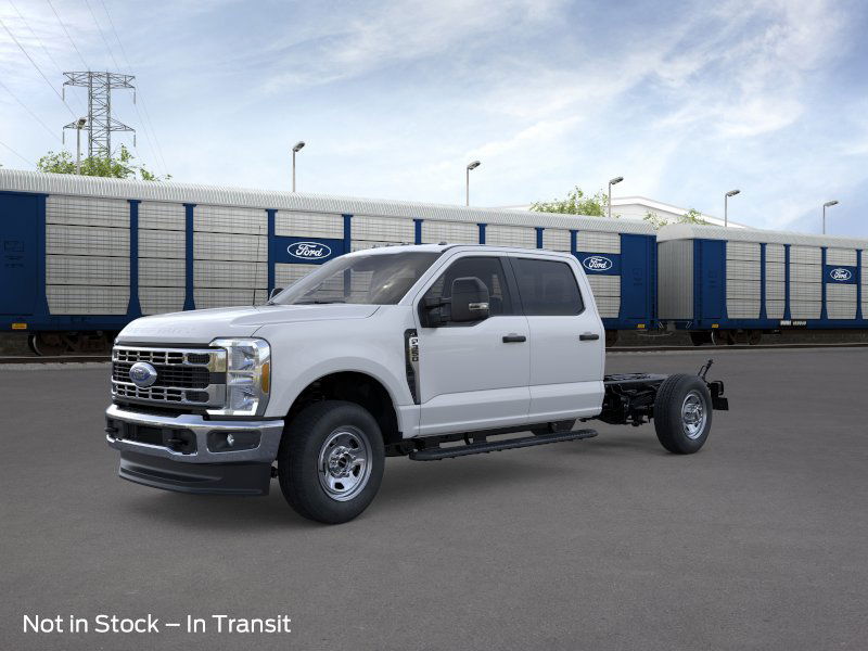 2026 Ford F-350 Super Duty Chassis Cab XL's photo