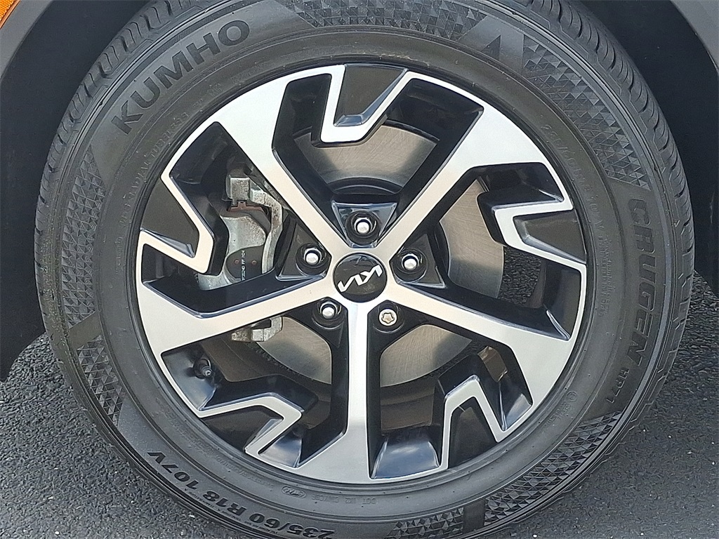 2023 Kia Sportage EX photo 8