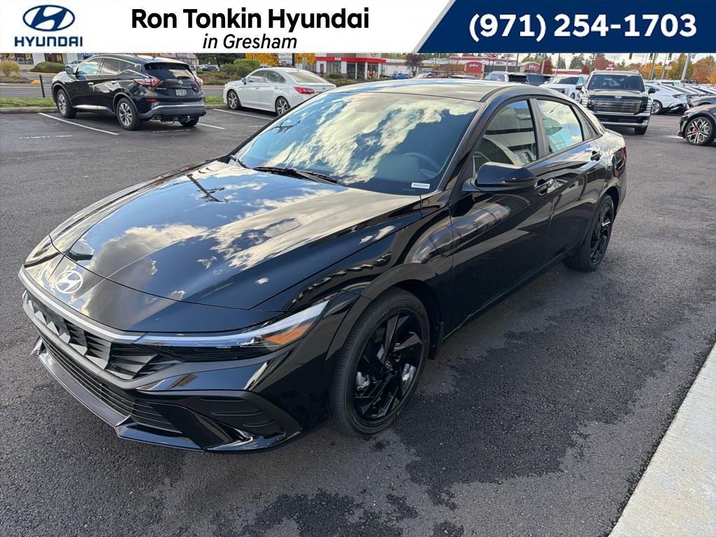 2026 Hyundai Elantra SEL's photo