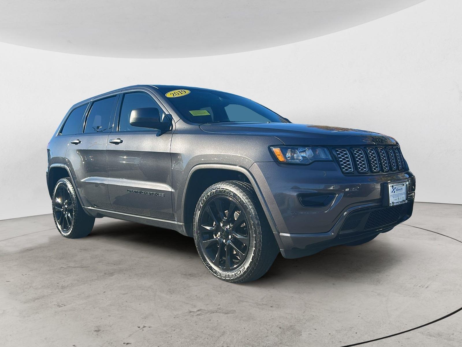 2019 Jeep Grand Cherokee Altitude