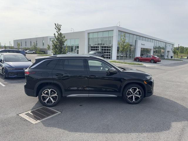 2025 Volkswagen Tiguan SE photo 4