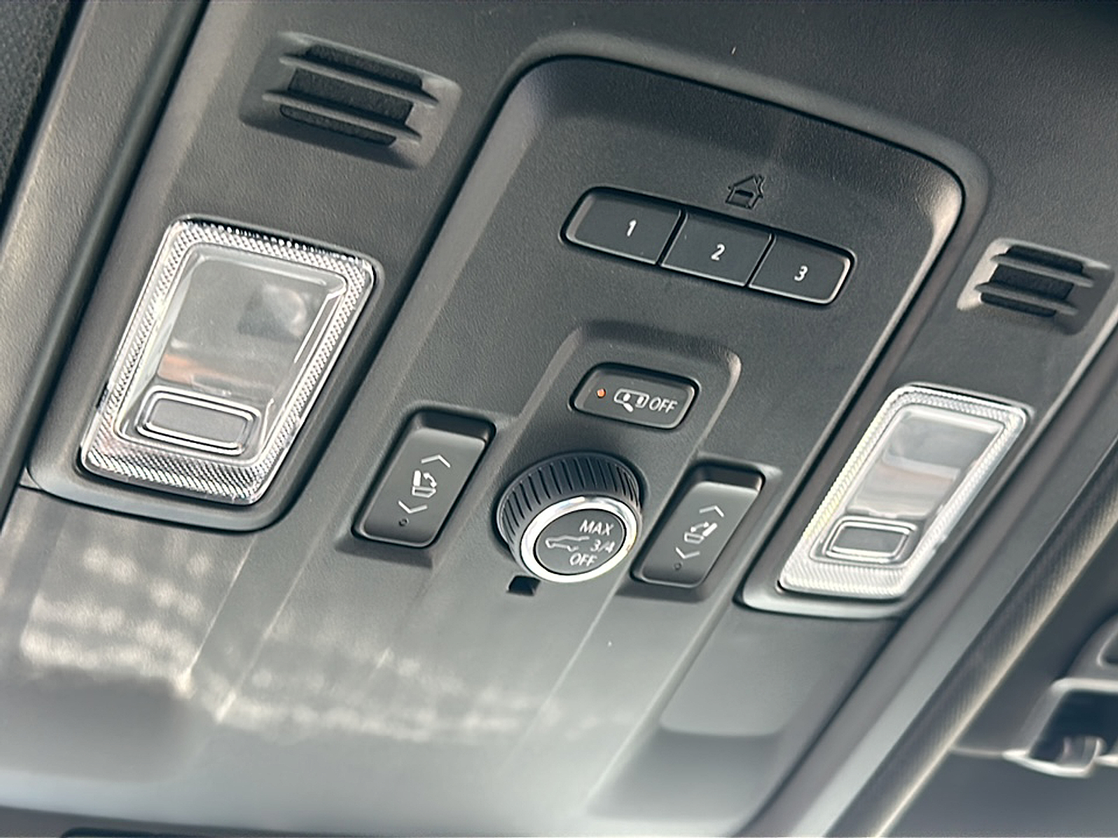 2024 Cadillac Escalade ESV Luxury photo 20