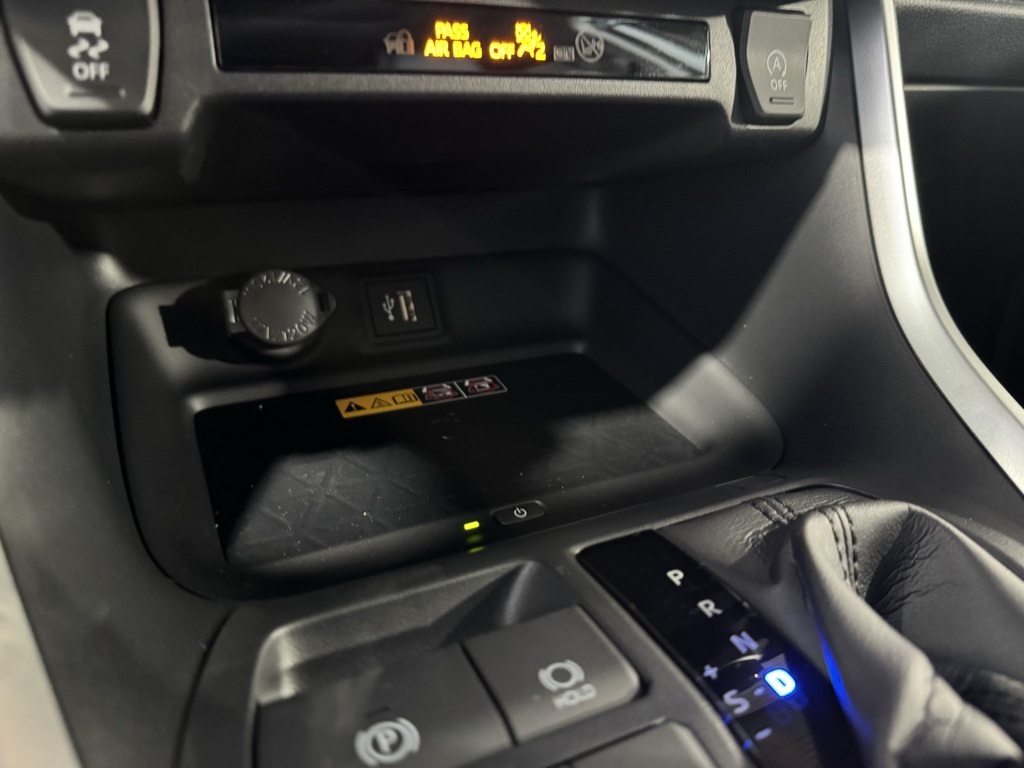 2025 Toyota RAV4 XLE Premium photo 40