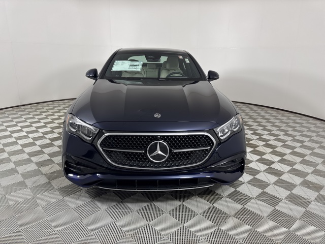 2026 Mercedes Benz E 4MATIC photo 2