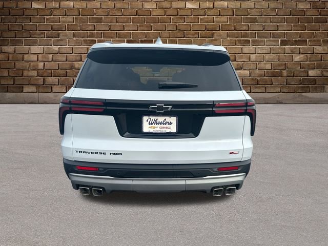 2026 Chevrolet Traverse Z71 photo 4