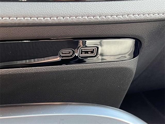 2026 Buick Enclave Preferred photo 33