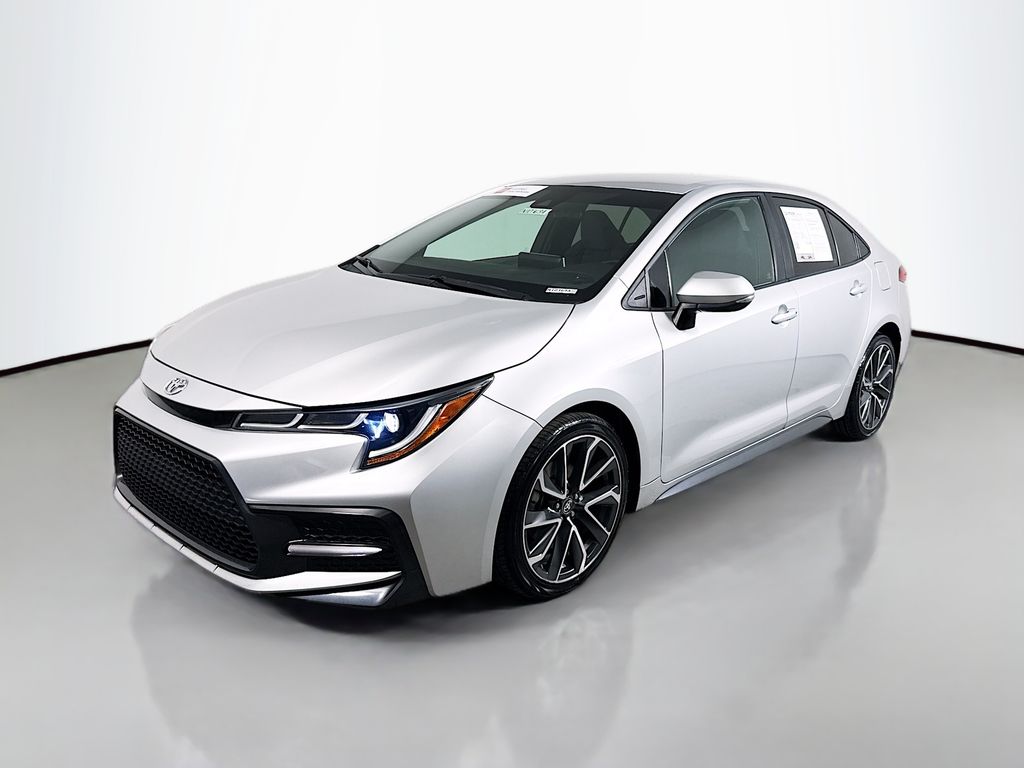2021 Toyota Corolla SE photo 3