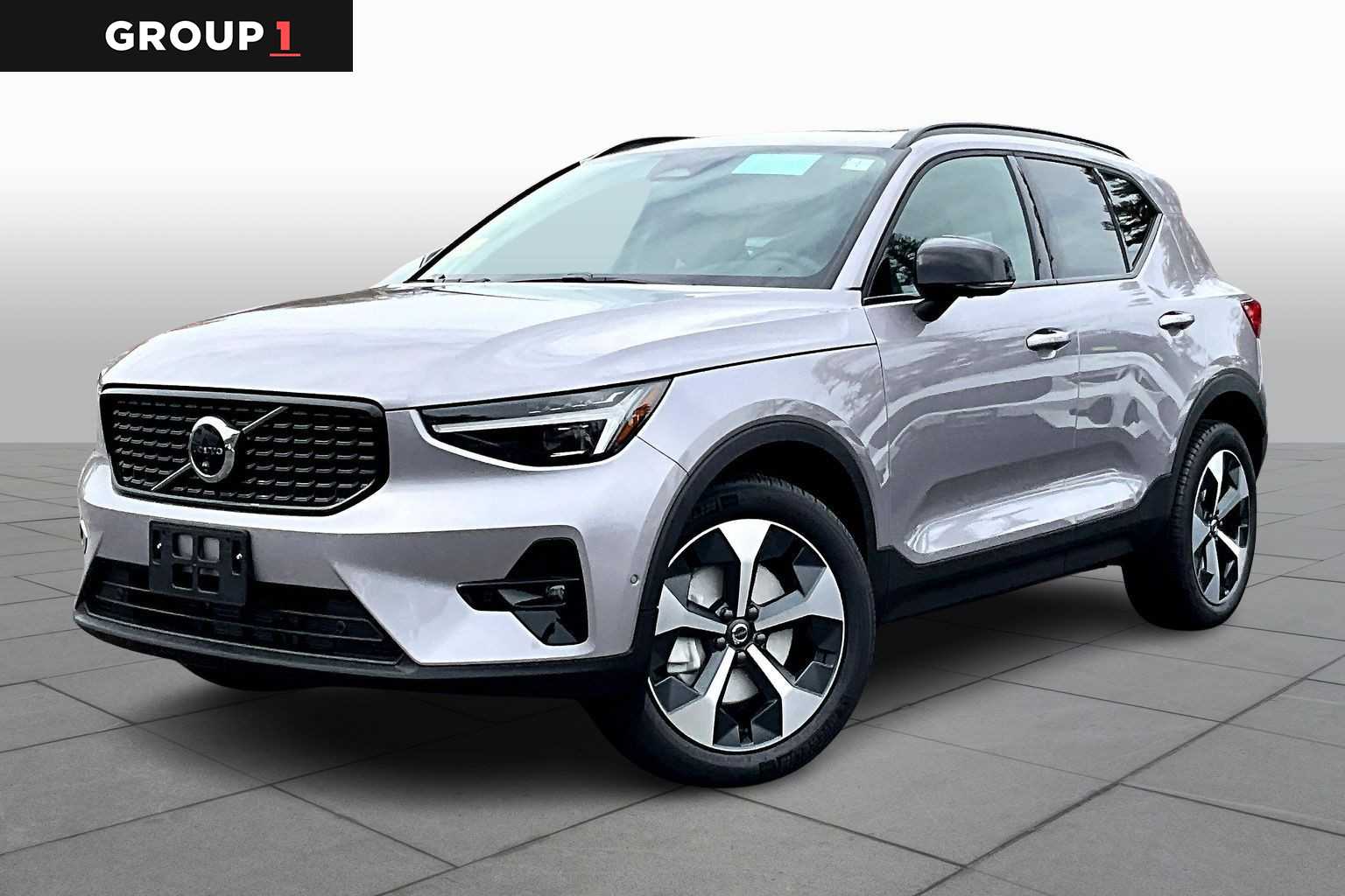 2026 Volvo XC40 Plus's photo