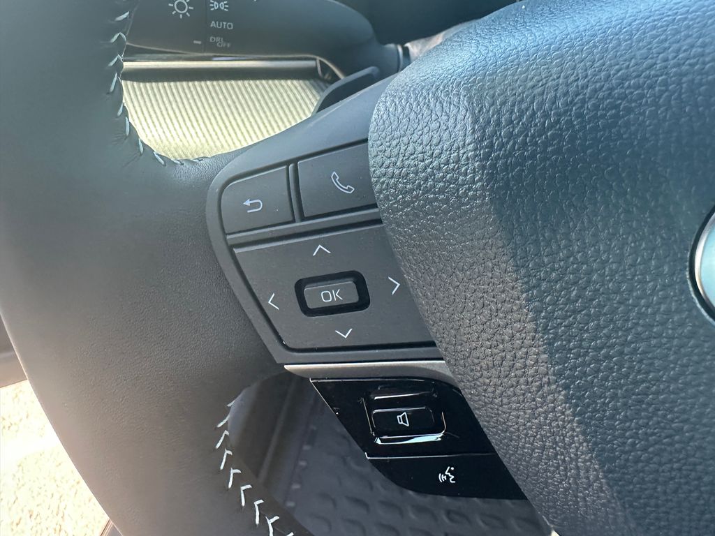 2026 Toyota Camry photo 19