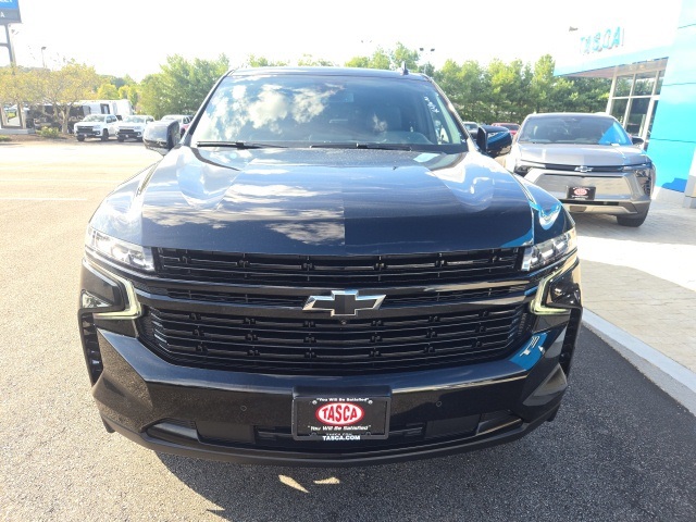 2024 Chevrolet Tahoe RST photo 2