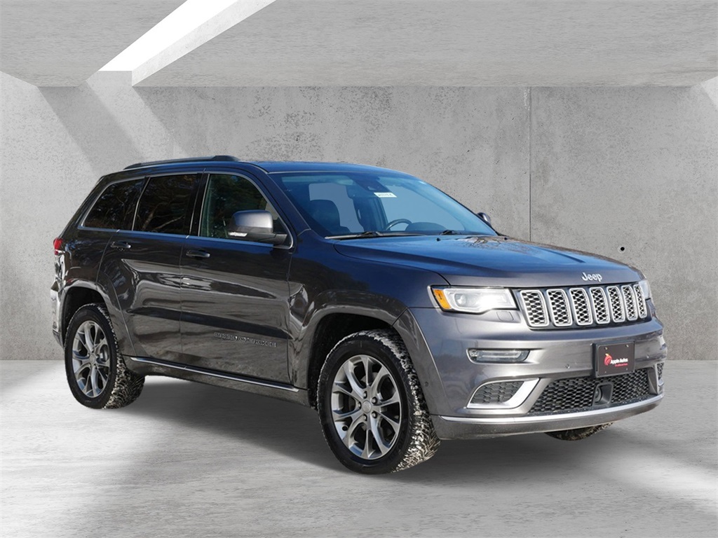 2019 Jeep Grand Cherokee Summit's photo