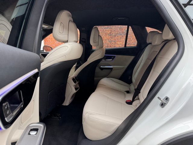 2025 Mercedes Benz GLC 350e 4MATIC photo 20