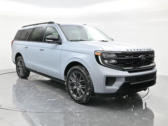 2025 Ford Expedition Platinum's photo