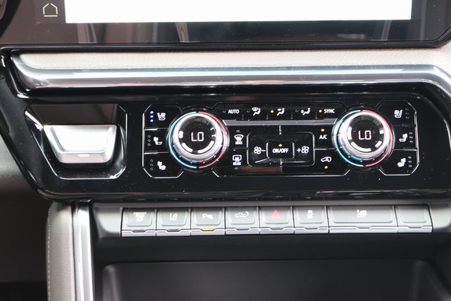 2025 Gmc Sierra 3500 HD Denali photo 17