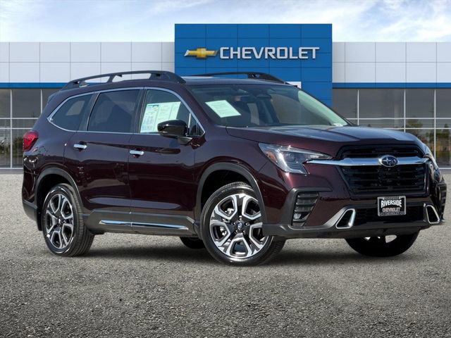 2024 Subaru Ascent Touring photo 2