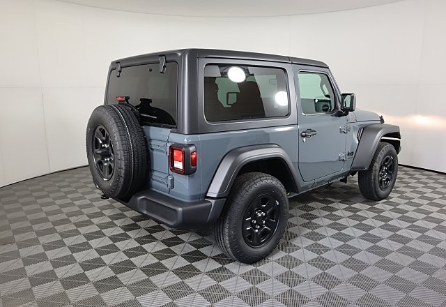 2025 Jeep Wrangler Sport photo 4