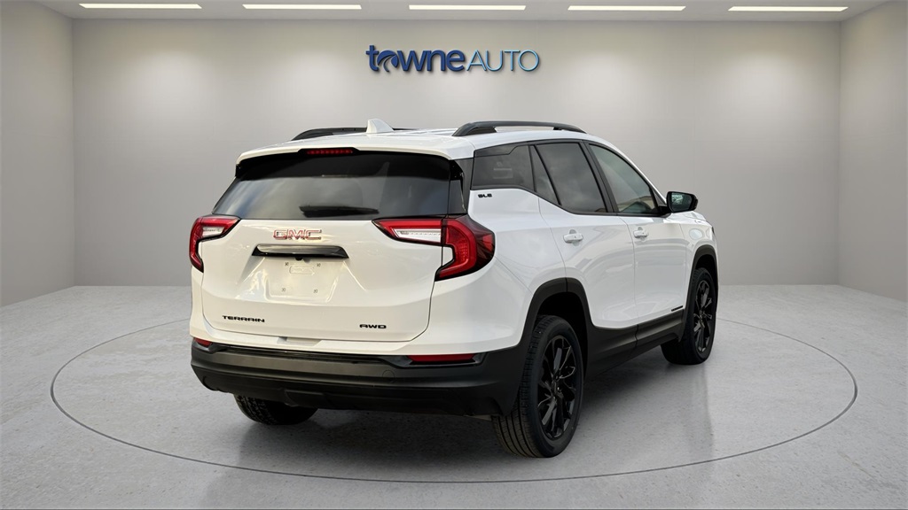 2024 Gmc Terrain SLE photo 4