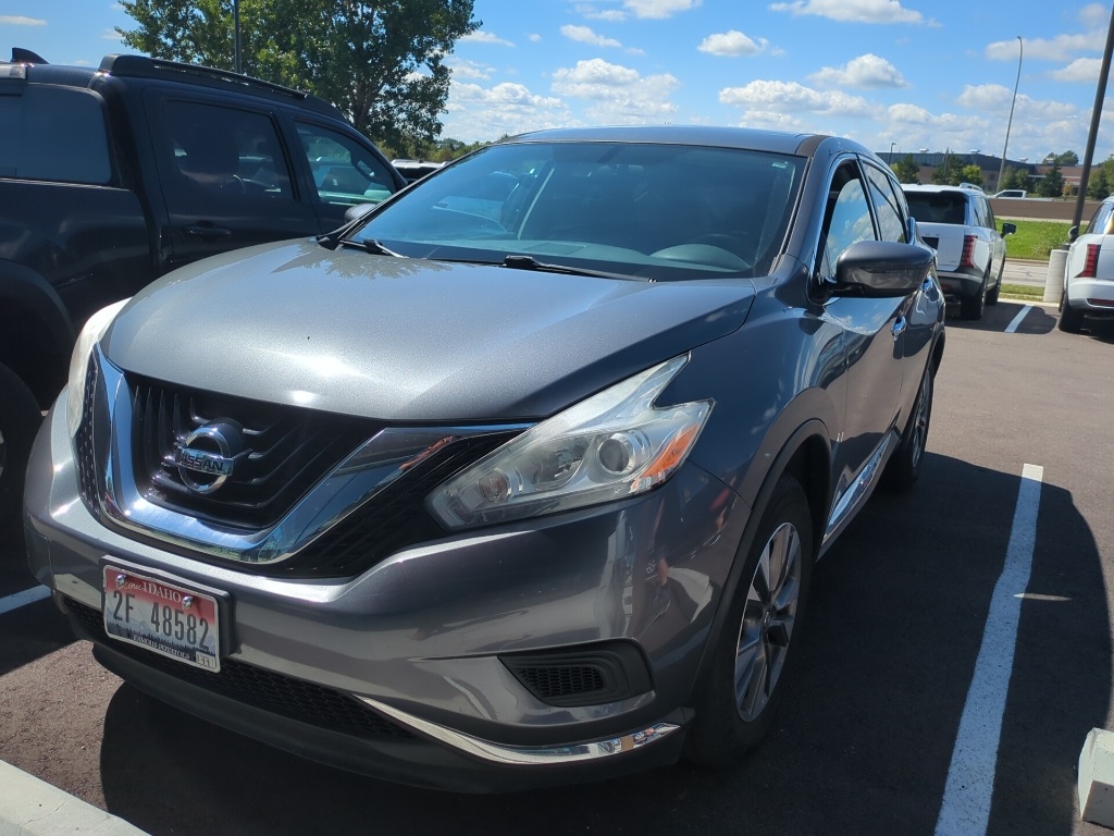 2017 Nissan Murano S photo 2